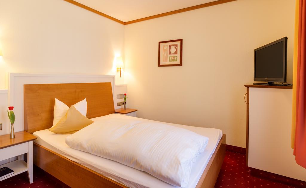 Hotel Promenade Herrsching am Ammersee Dış mekan fotoğraf